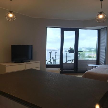 Apartment24 Yacht Club View 페르누 외부 사진