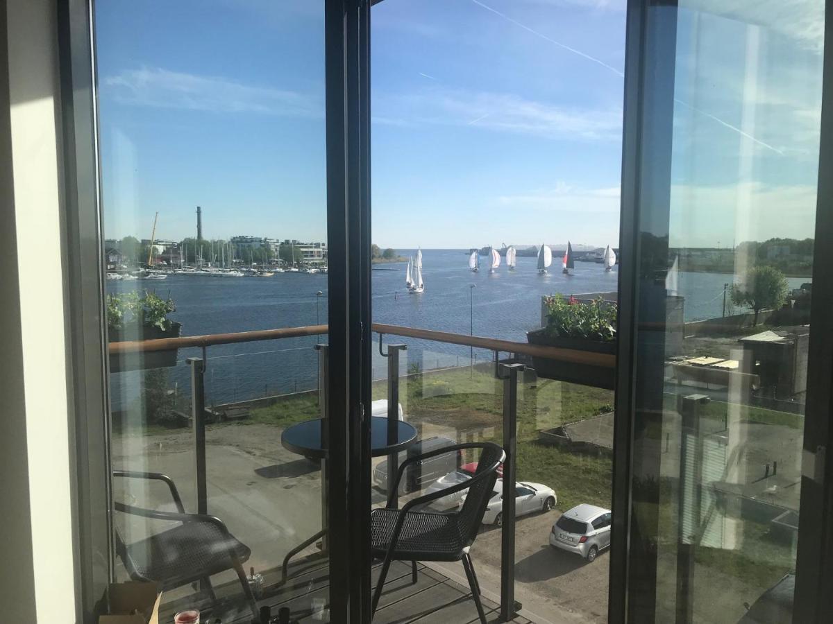 Apartment24 Yacht Club View 페르누 외부 사진